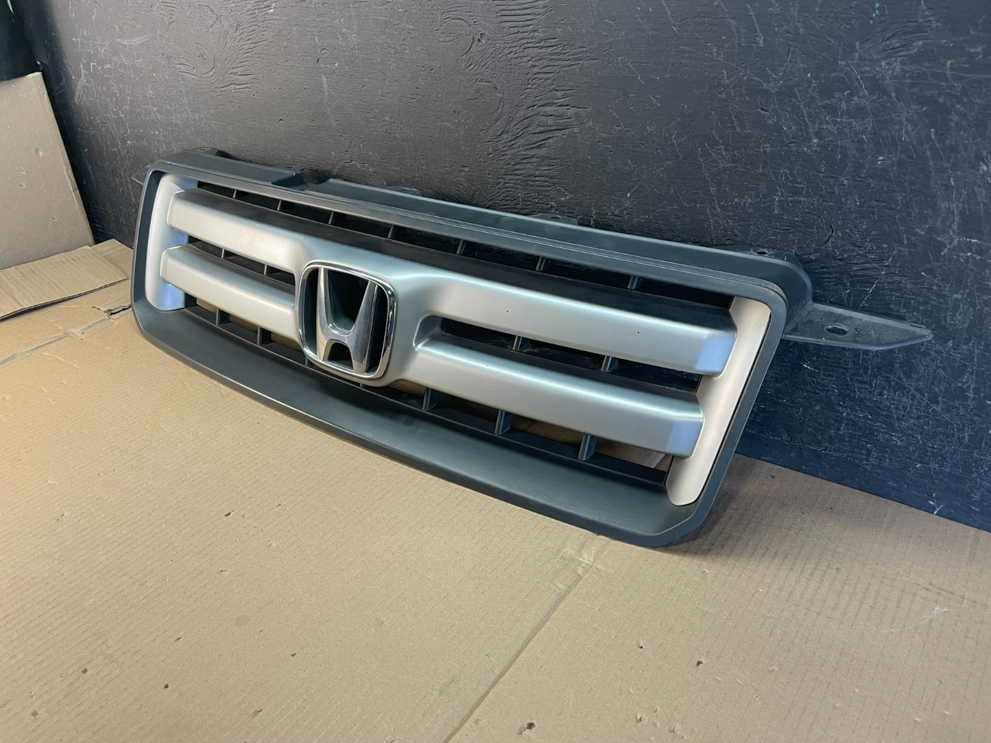 2006 to 2008 Honda Pilot Front Upper Grill Grille AE3569 DG1