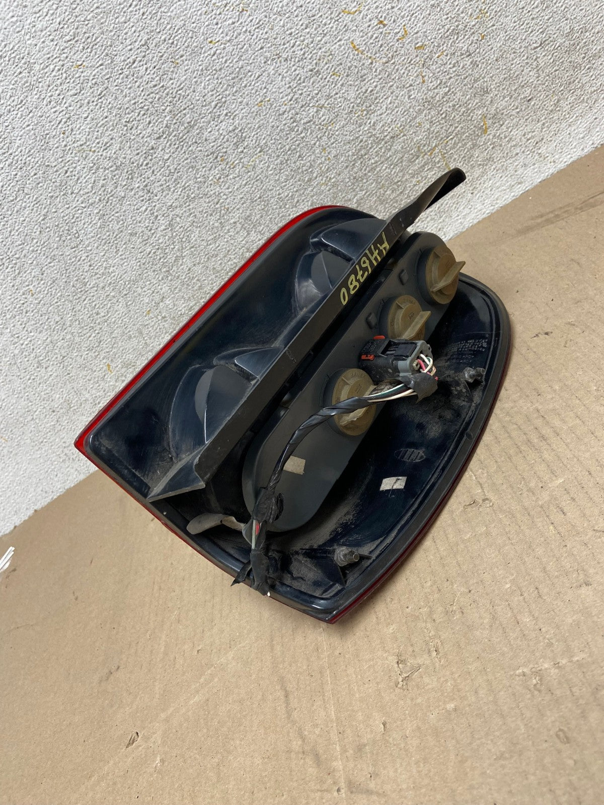 2005 2006 2007 Jeep Liberty Left Driver Lh Side Tail Light AH6780 LK5