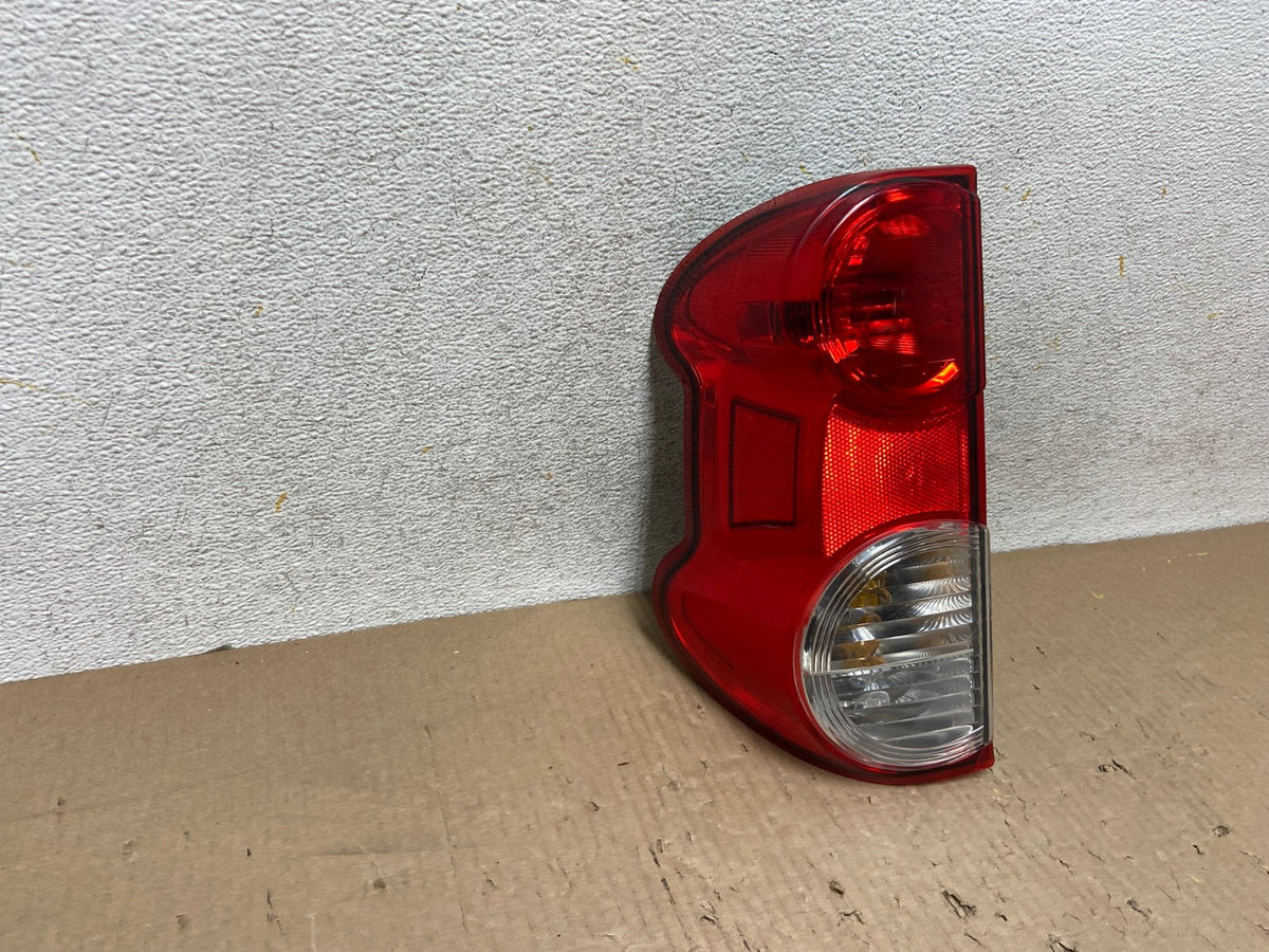 2013 to 2017 Nissan NV200 Left Driver LH Side Tail Light AH5934 LK1
