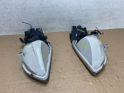 2001 2002 2003 Toyota Sienna Left+Right Side Set Headlights Halogen T5730 DW15