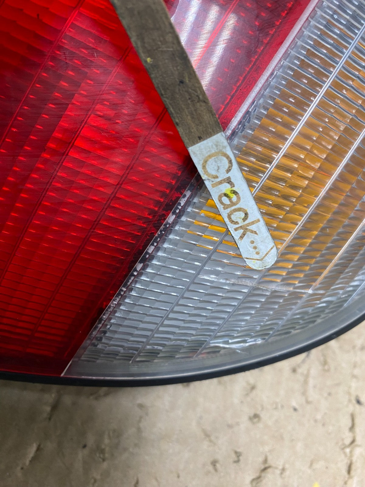 1996 to 1997 Honda Accord Right Passenger RH Side Tail Light OEM X2427 DW3