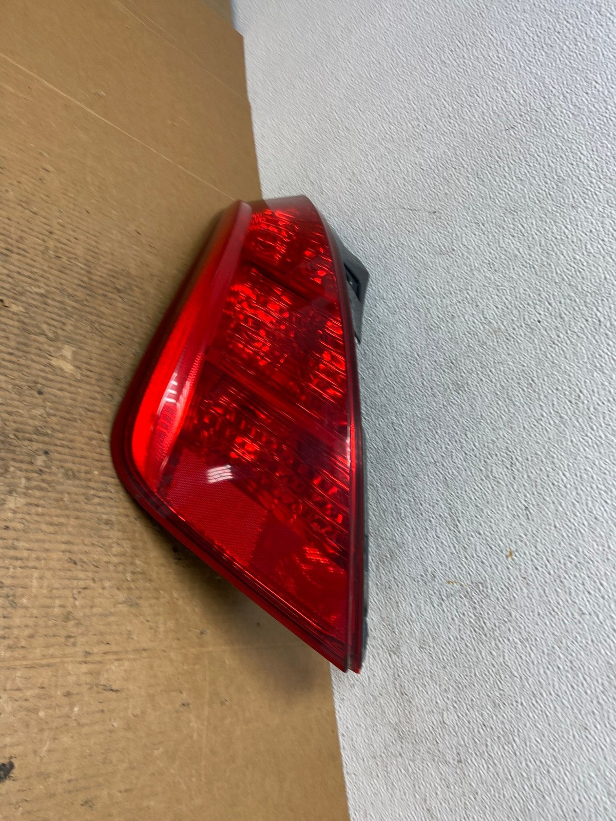 2003 2004 2005 Nissan Murano Left Driver Lh Side Tail Light AE2666 LK1