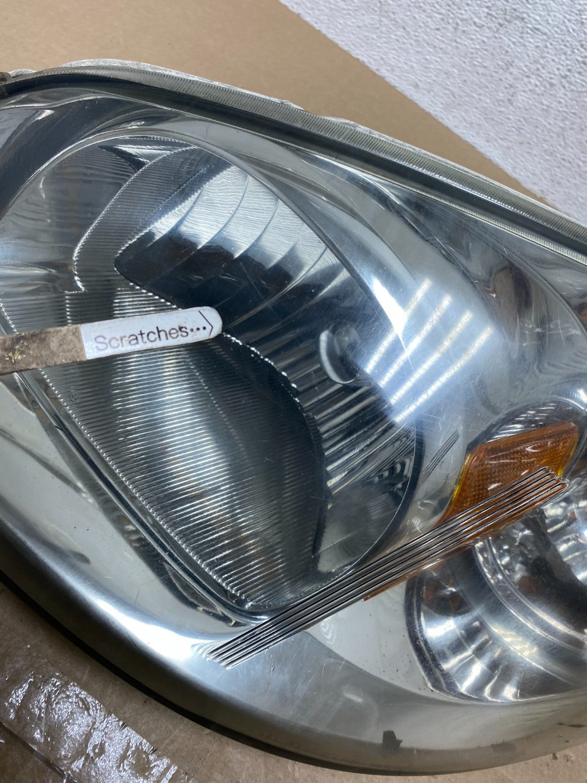 2005-2010 Chevrolet Cobalt Sedan Left Driver LH Halogen Headlight AE5948 DW3