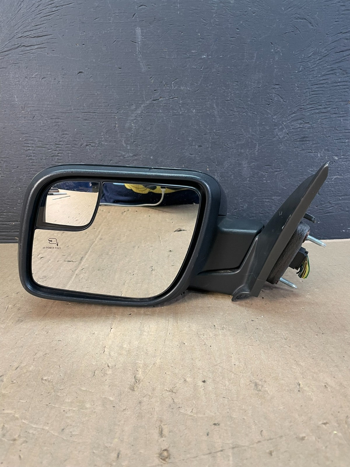 2011-2015 Ford Explorer Left Driver View Turn Signal Mirror AD5844 DW8
