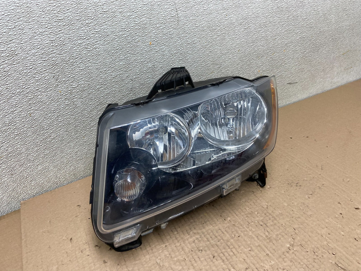 2011 to 2013 Jeep Grand Cherokee Halogen Left Driver Lh Headlight Oem AB2555 DW2