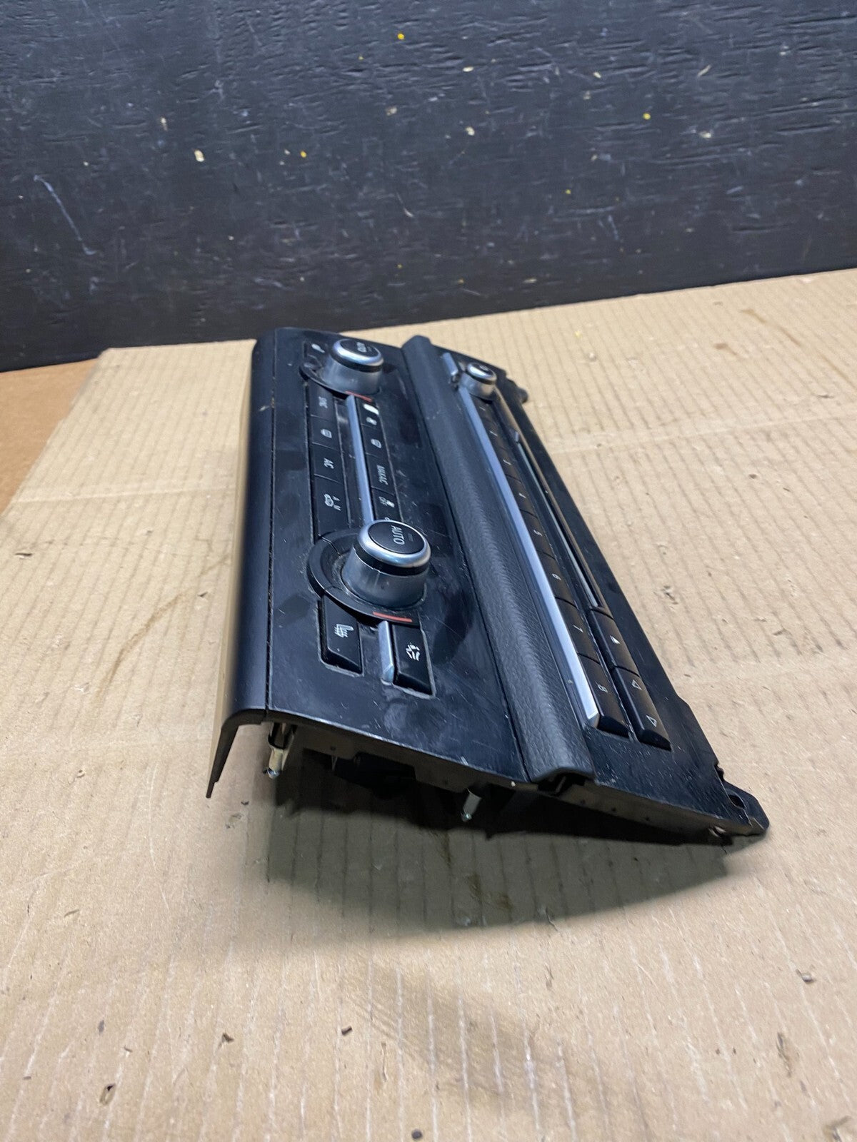 2011 to 2016 Bmw 528i Ac Heater Radio Panel Climate Control 9324324-01  L0528 DG3