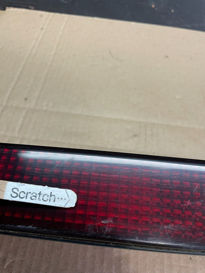 1991-1995 Dodge Stealth Turbo Rear Center Reflector Tail Light Panel ab7602 DG4