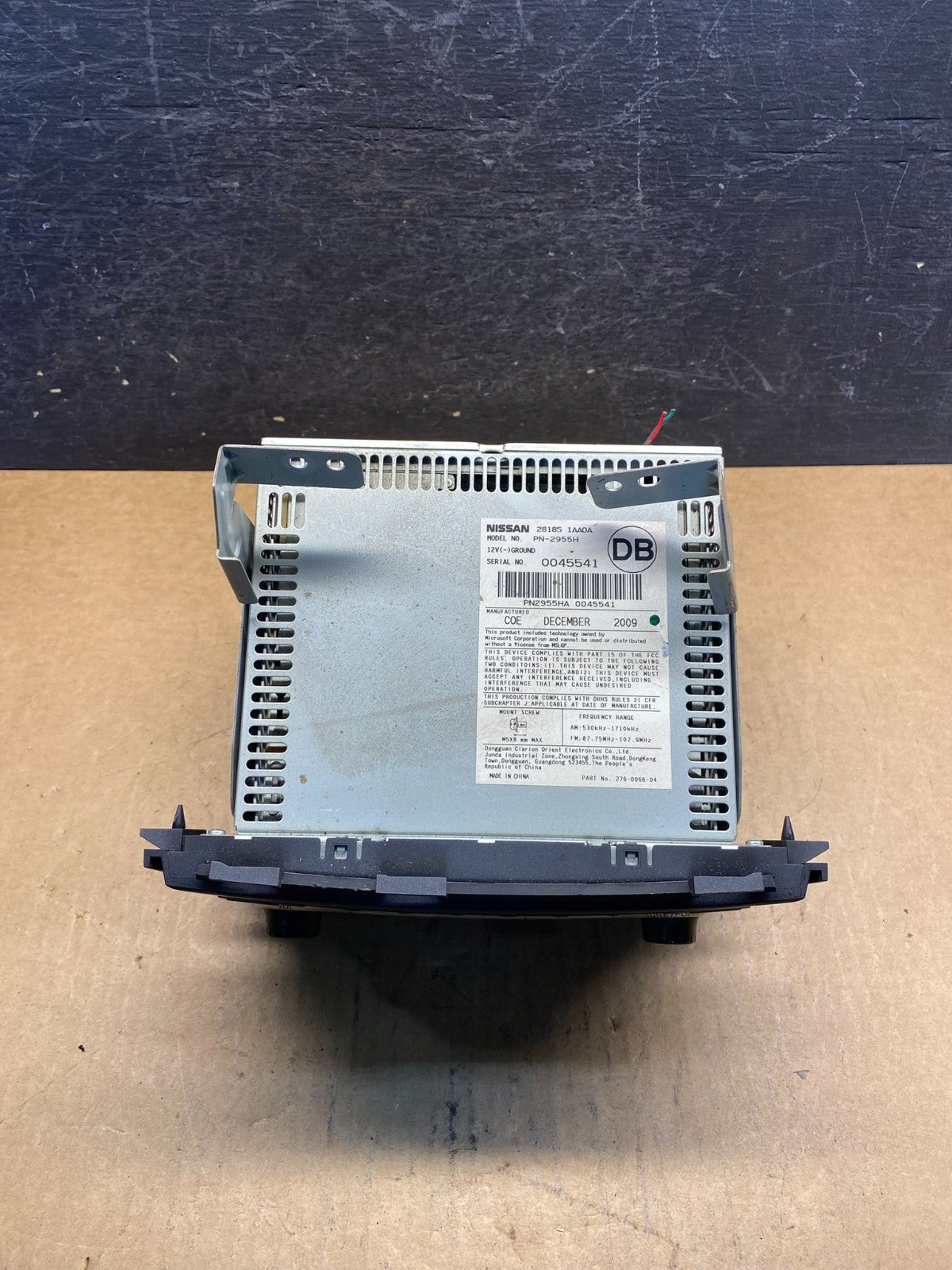 2009-2010 Nissan Murano AM FM Radio 6 CD Control Panel AH5046 DG3