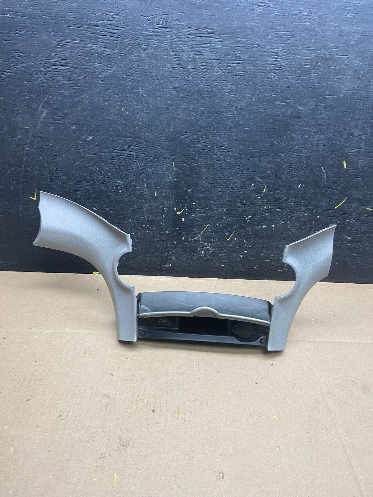2008 to 2013 Toyota Highlander Center Dash Storage Pocket OEM T9171 DG1