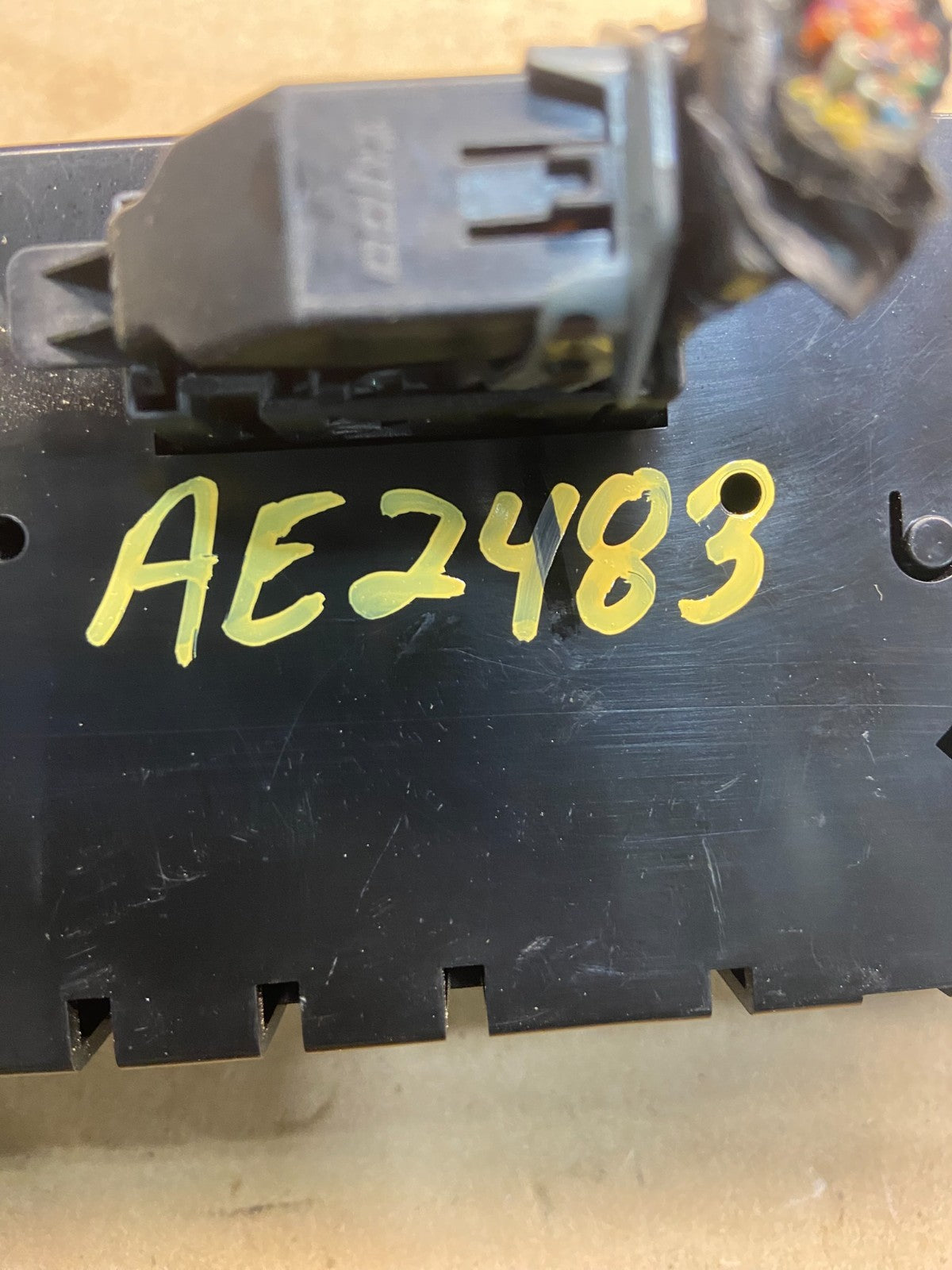 2005 to 2007 Nissan Quest AC Heater Climate Temperature Control AE2483 DG6