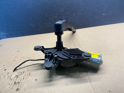 2013 to 2019 Ford Escape Rear Windshield Wiper Motor OEM ac0948 DG1
