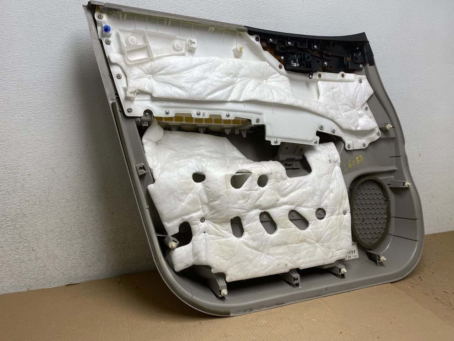 2011 to 2017 Nissan Quest Right Passenger Front Door Panel L6058 DG8