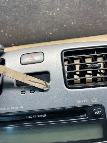 2002-2006 Lexus ES330 Es300 Radio Receiver Tape CD Air Vent Bezel OEM X0866 DG1
