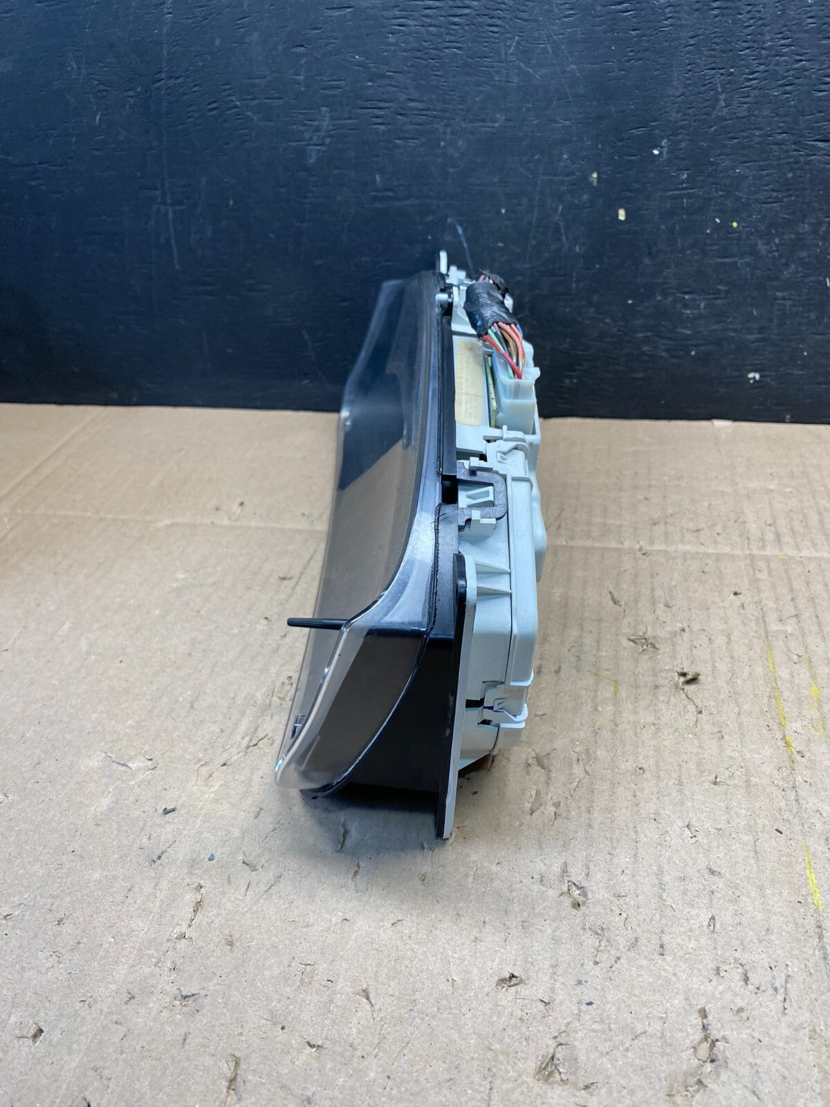 2005 to 2012 Nissan Pathfinder Speedometer Cluster Gauge L9043 DG2
