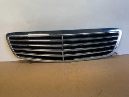 2000 to 2002 Mercedes-Benz S-Class S500 S430 Front Upper Grille AG30940