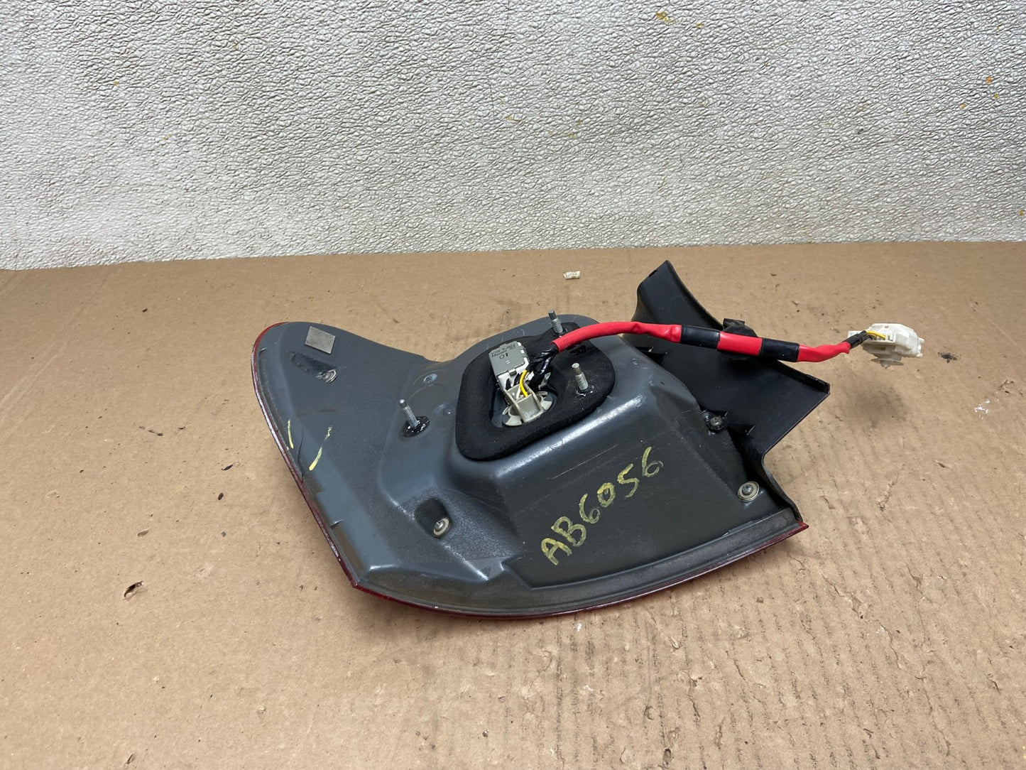 2006-2011 Lexus GS350 GS430 GS450H Right Passenger RH Tail Light AB6056 LK6