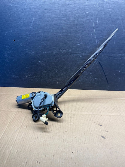 2001 to 2006 Volkswagen Golf Rear Windshield Wiper Motor AD5034 DG5