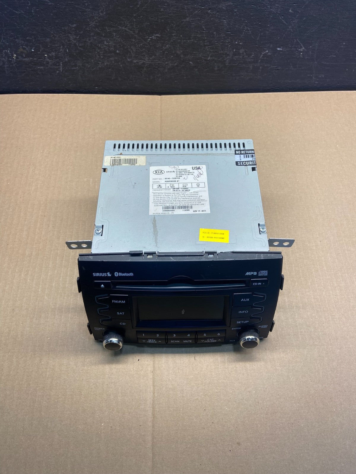 2011 2012 2013 Kia Sorento Sirius AM/FM CD Radio Screen Display AC8976 DG3