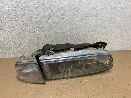 1990 to 1993 Infiniti Q45 Passenger Right Side Halogen Headlight P8964 DG0