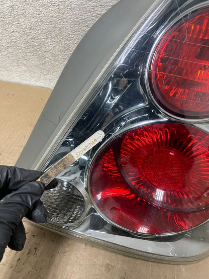 2005 to 2006 Nissan Altima Tail Light Right Passenger RH Side AJ1807 LK6
