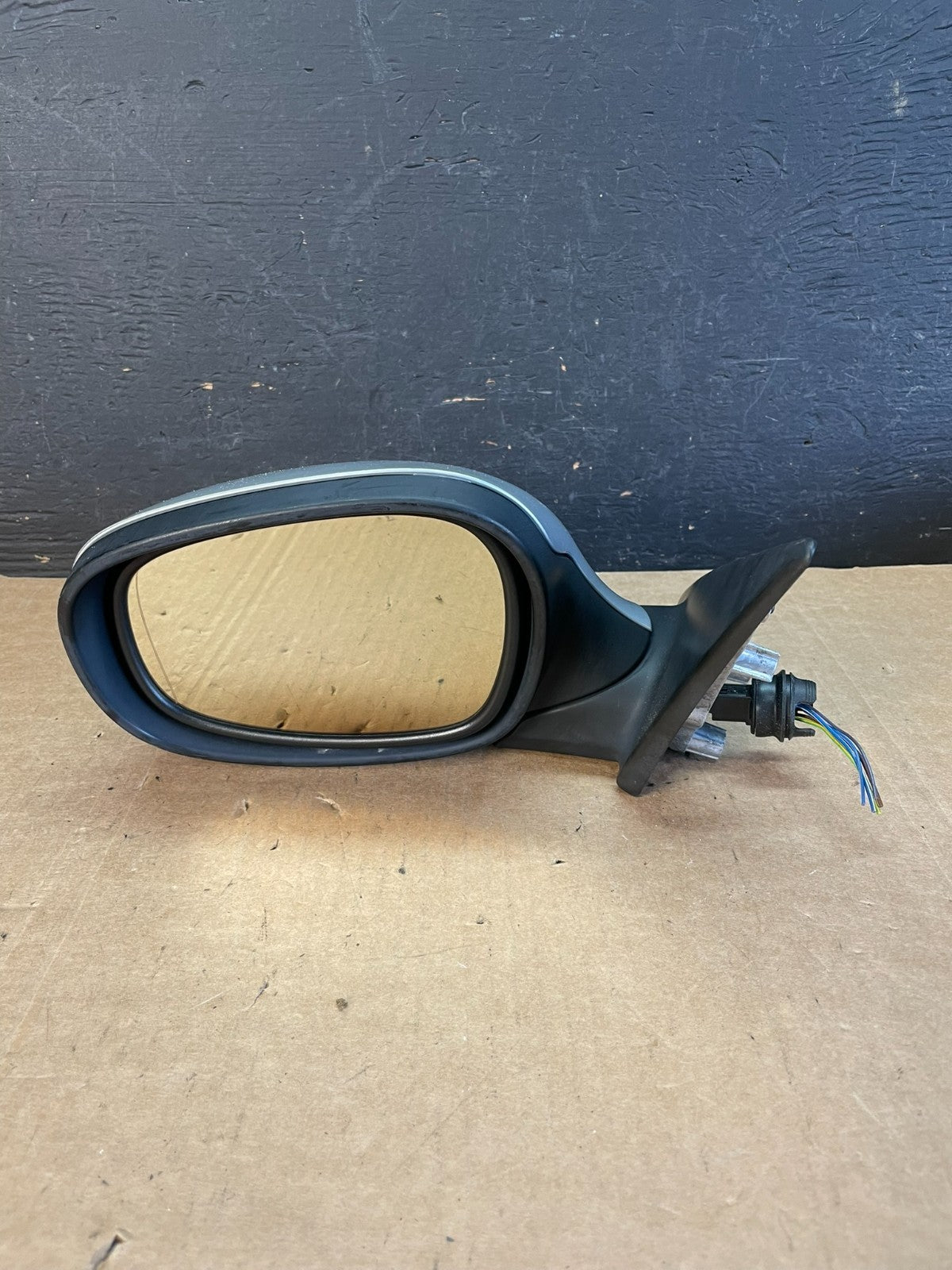 2009 to 2011 BMW 328i 335i Left Driver Lh Side View Door Mirror AE8350 DW7