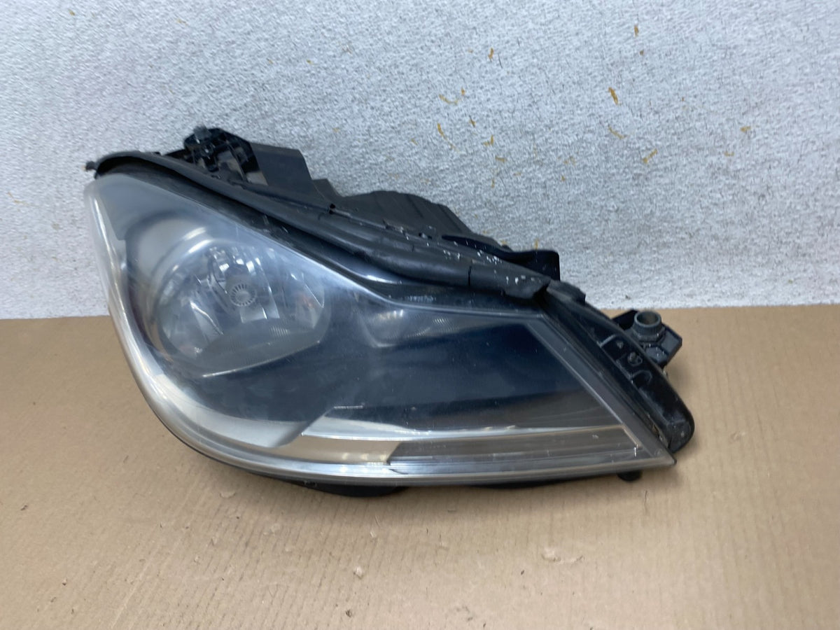 2012 - 2015 Mercedes Benz C250 Coupe Right Passenger RH Side Headlight AJ2418 DW1