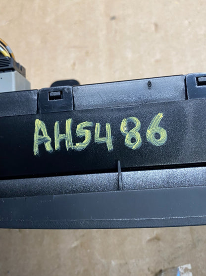 2007 to 2009 Hyundai Santa Fe Center Dashboard Radio Bezel Trim ah5486 DG5