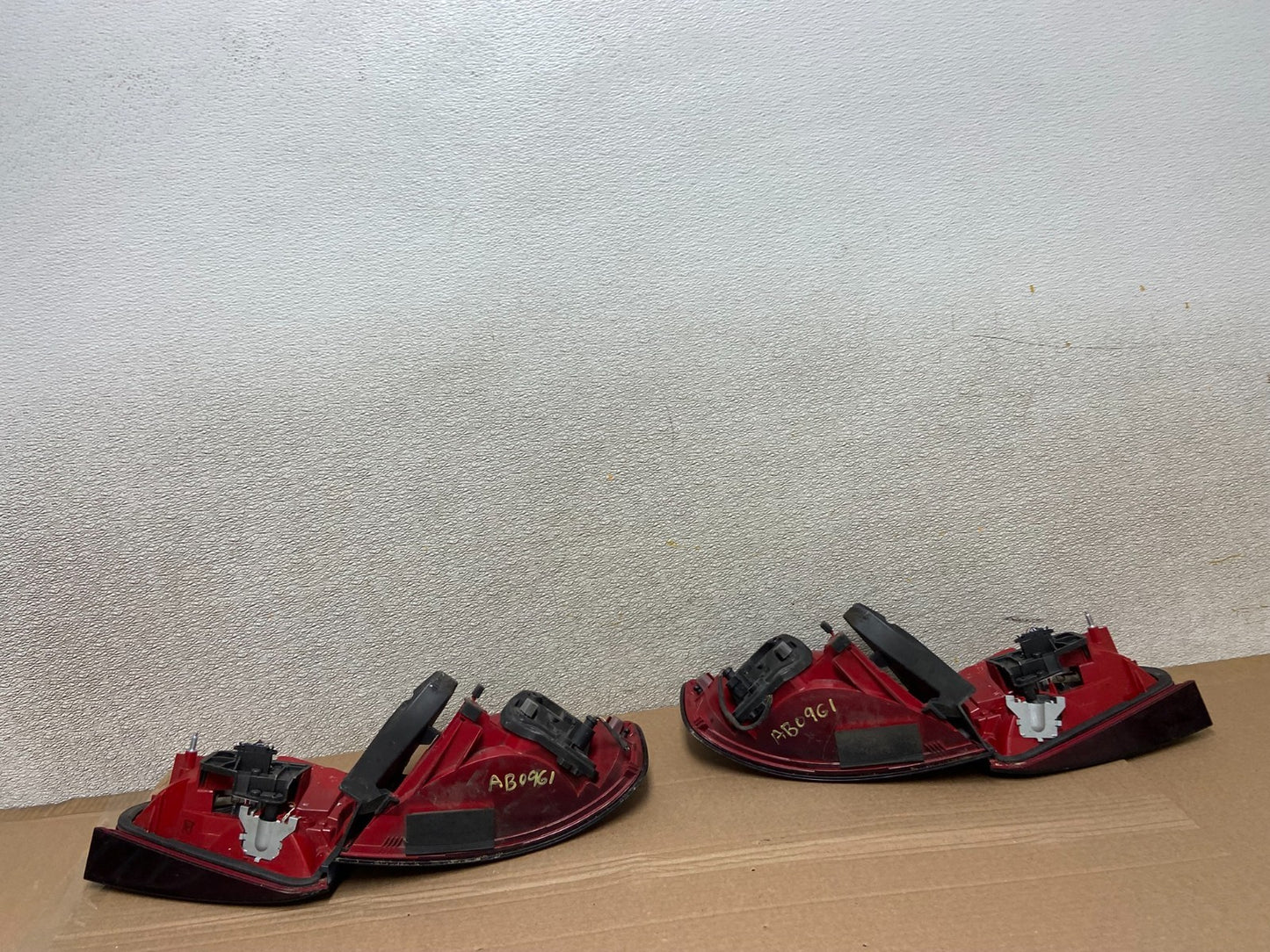 2009 to 2012 Audi A4 Sedan Left+Right Side LED Tail Lights Oem AB0961 DW6