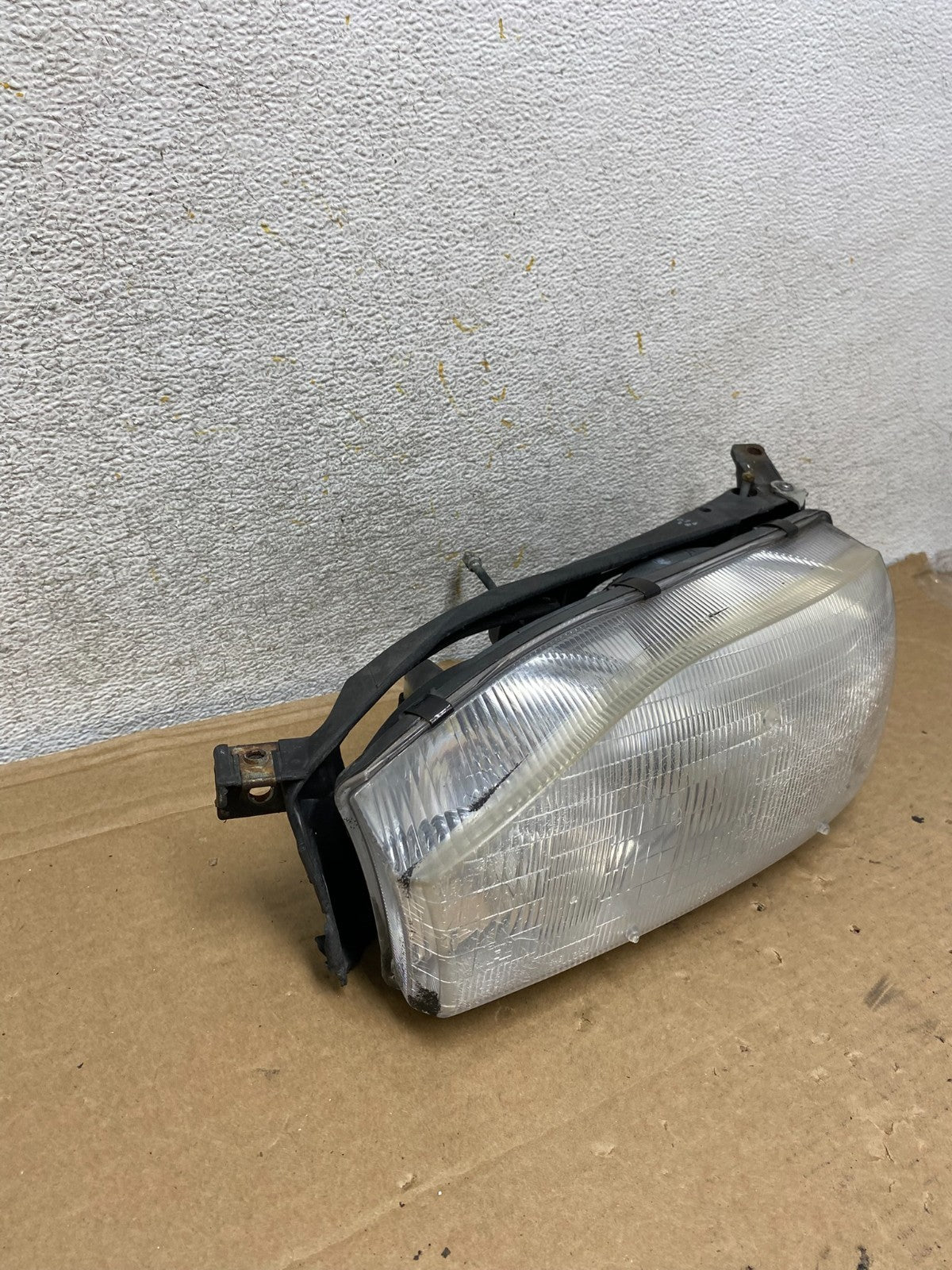 1992 1993 1994 Toyota Camry Left Driver LH Halogen Headlight AH8266 DW2