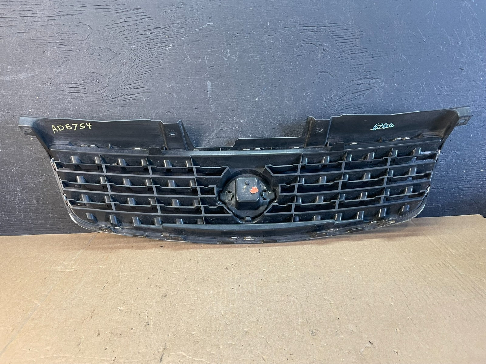 2005 2006 Nissan Altima Front Upper Grill Grille ad5754 DG3