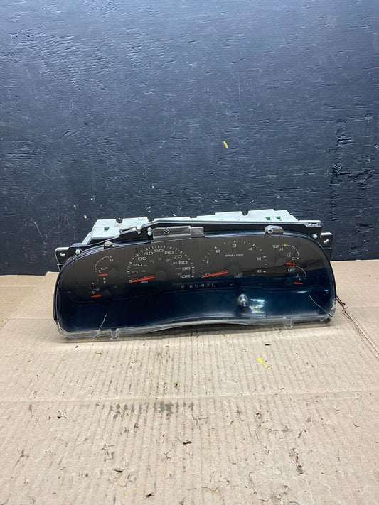 2000 to 2002 Ford Expedition Speedometer Instrument Gauge Cluster L6846 PS0