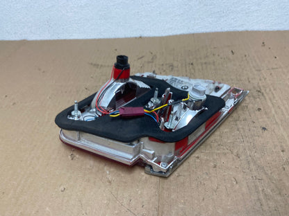 2009 - 2012 Bmw 7-Series F01 F02 750i Right Passenger Inner Tail Light AB8344 LK5