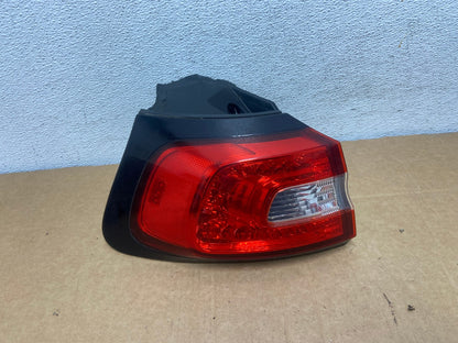 2014 to 2018 Jeep Cherokee Left Driver LH Side Tail Light AD5308 LK0