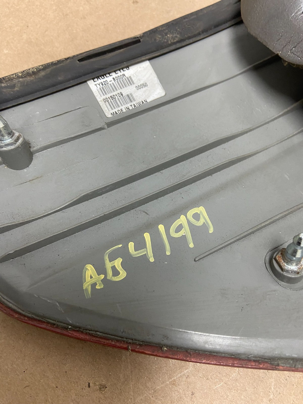 2006 - 2010 Toyota Sienna Right Passenger Side Tail Light AG4199 LK6