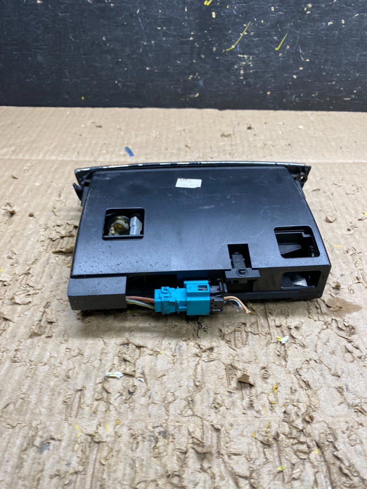 2000-2006 Mercedes S430 S500 Center Console Ash Tray Compartment OEM V7458 DG5