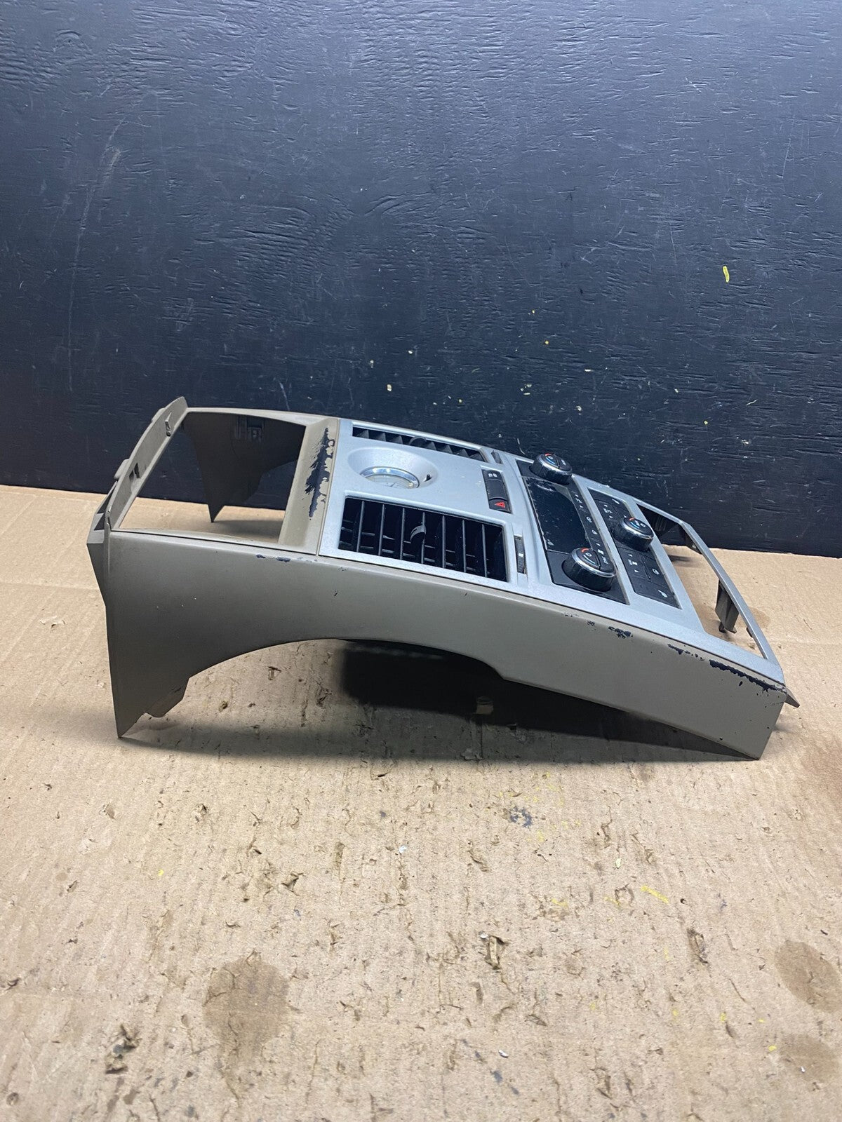 2008-2010 Dodge Grand Caravan Radio Bezel Climate Control Heat AC Heater M85005
