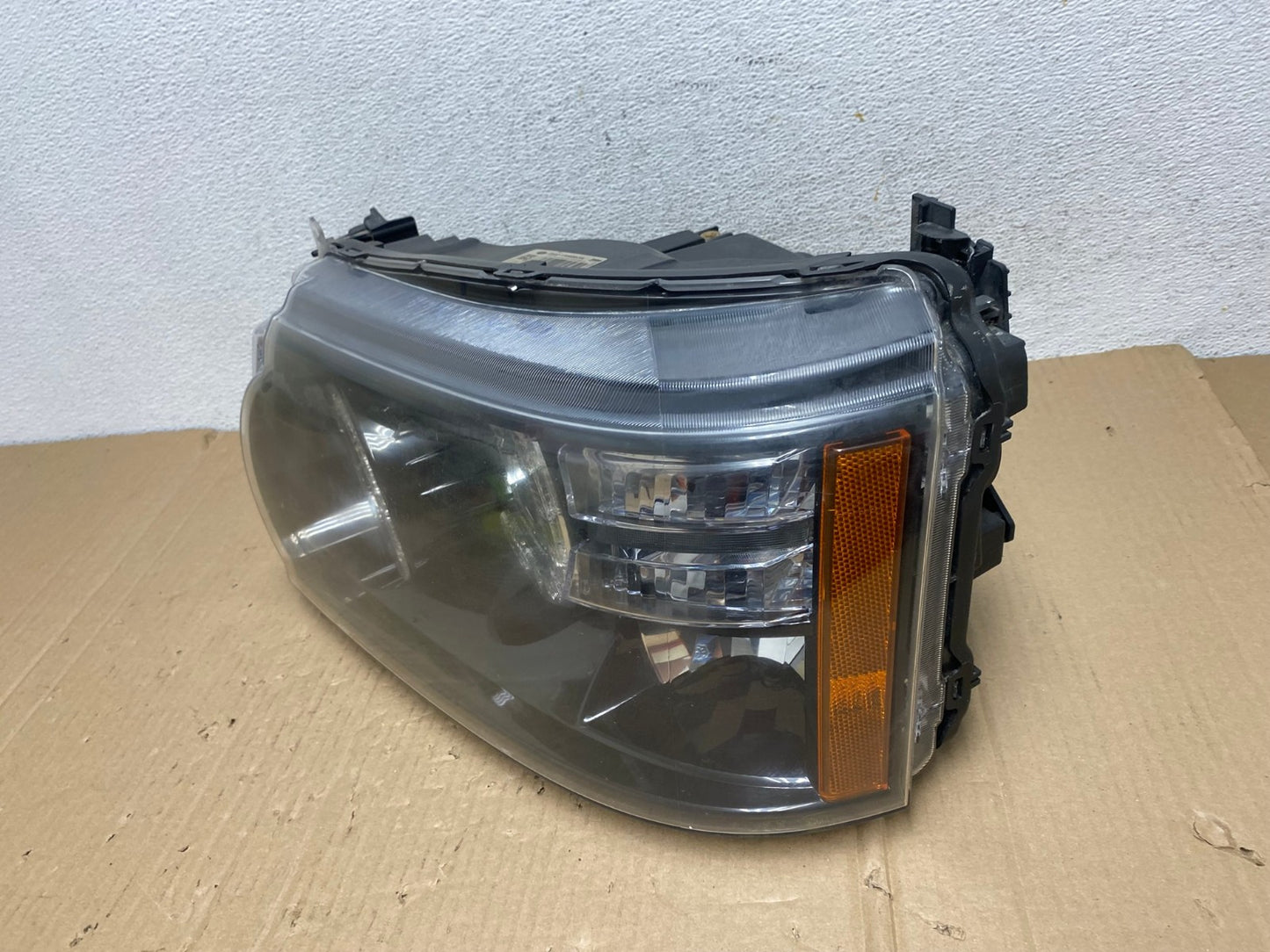 2010-2013 Land Range Rover Sport Left Driver Xenon HID Headlight AE8968 LK1