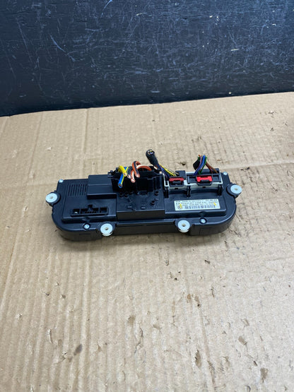 2009 - 2011 Volkswagen CC Center Climate Control Panel AC Heater ac9599 DG3