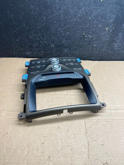 2011-2014 Ford Edge Heater Climate Control Radio CD Control Dash Bezel AF1904 DG2