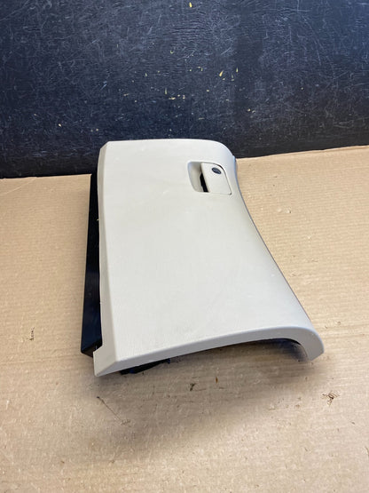 2008 - 2009 Subaru Outback Right Passenger Side Glove Box AH1573 DG2