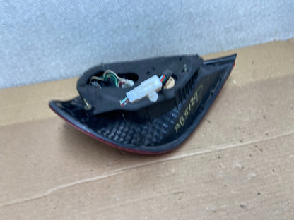 2002 2003 2004 Toyota Camry Tail Light Right Passenger Rh Side OEM AB5129 DW4