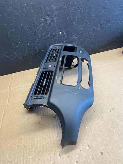 2012 - 2015 Kia Rio Center Console Radio Bezel Panel Trim Air Vents OE AB9246 DG1