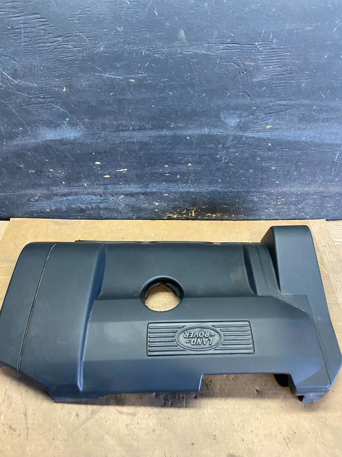 2008 - 2012 Land Rover LR2 3.2L Engine Motor Top Cover Trim Panel r0277 DG0