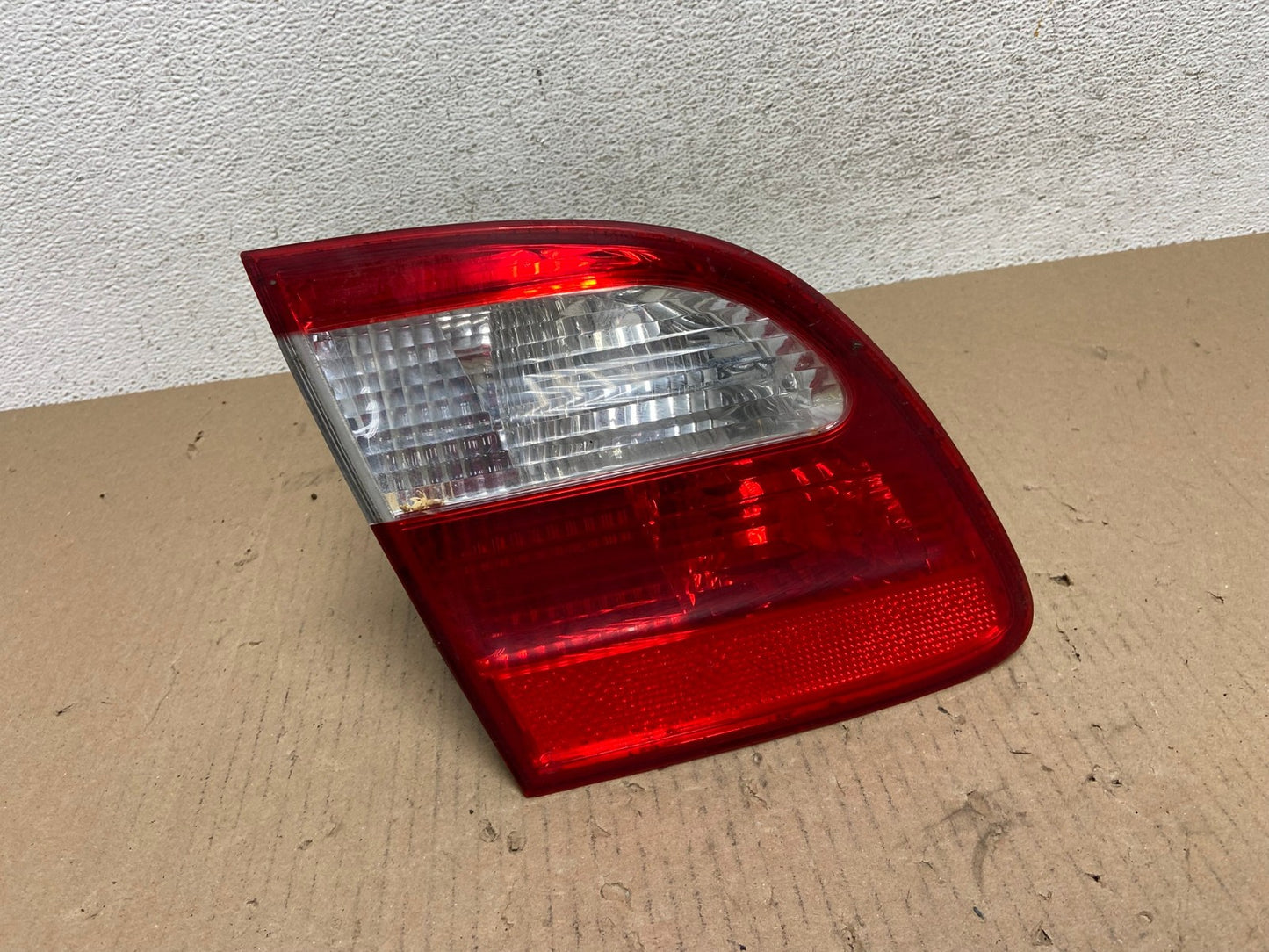 2003-2006 Mercedes E-Class Wagon W211 Left Driver Inner Tail Light AE7303 LK0