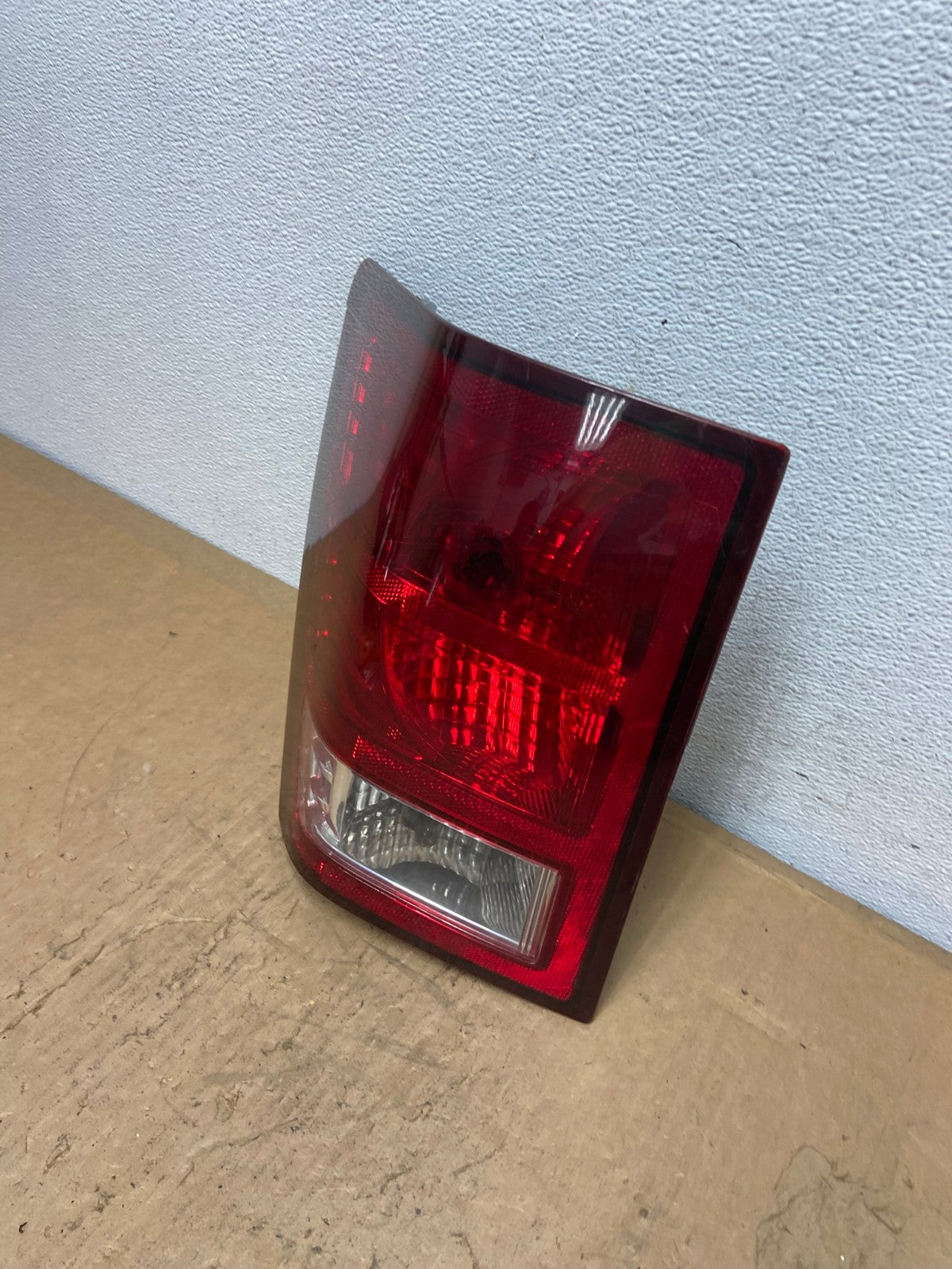 2007 to 2010 Jeep Grand Cherokee Left Driver Lh Tail Light AD0608 LK1