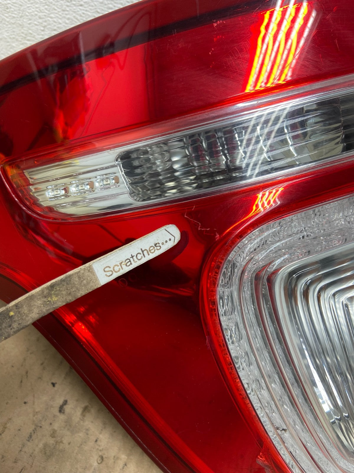 2011 2012 2013 2014 2015 Ford Explorer Left Driver LH Side Tail light AG2477 LK3