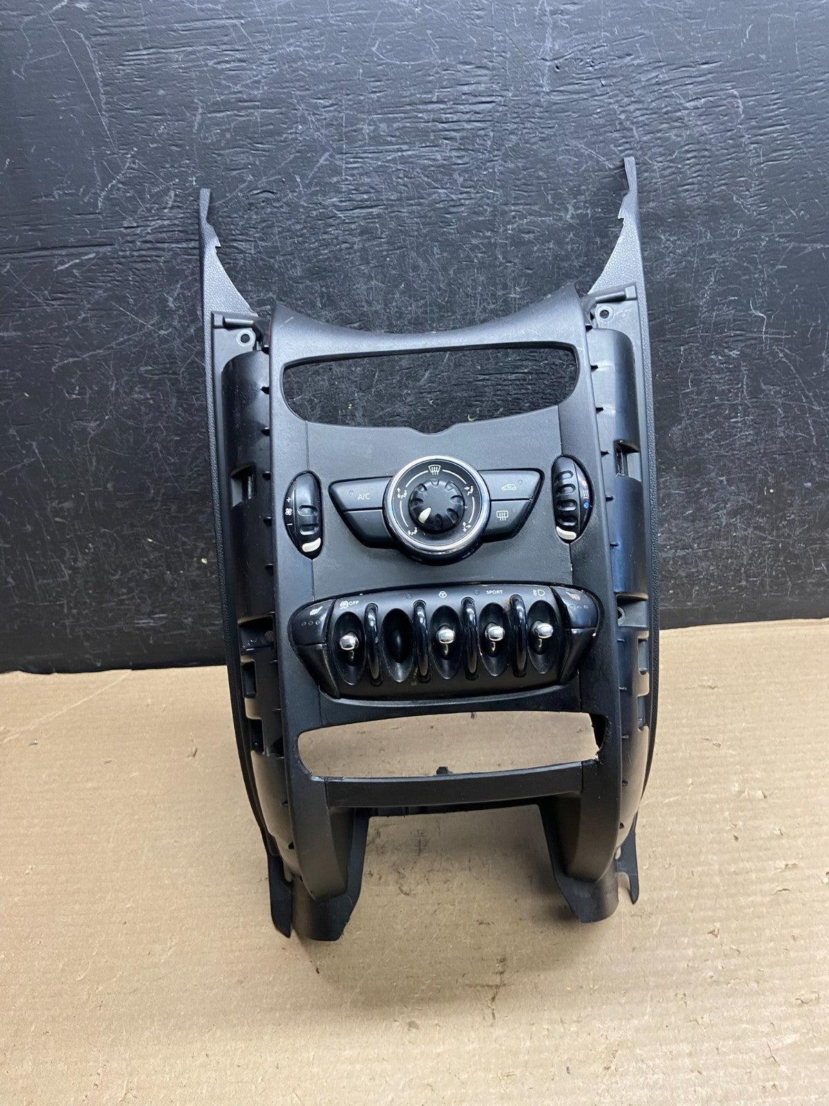 2011 to 2014 Mini Cooper Center Dash Climate Window Control AH3749 DG0