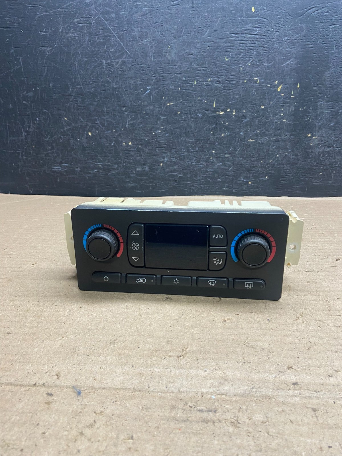 2003 to 2006 Chevrolet Silverado HVAC Heater Climate Control Module AH5333 DG0
