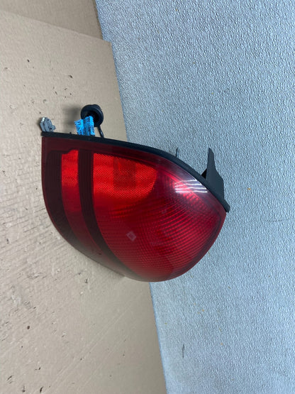 2003-2011 Mercury Grand Marquis Left Driver Lh Side Tail Light OEM AB2471 LK2