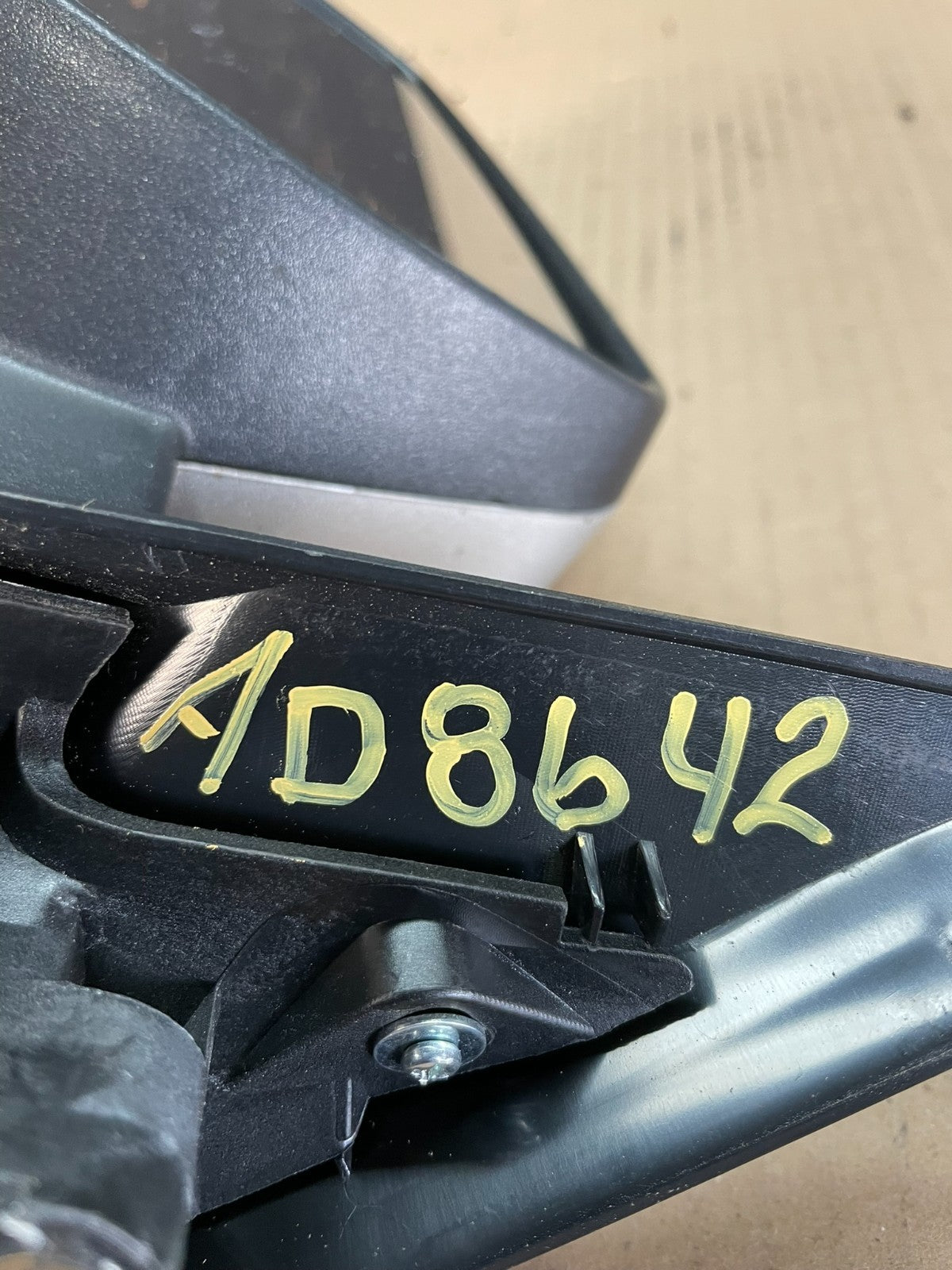 2013 2014 2015 Chevrolet Malibu Left Driver View Door Mirror AD8642 DW10